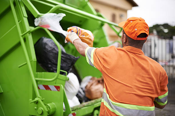 Best Yard Waste Removal  in East Wenatchee, WA